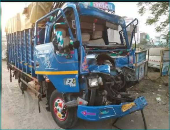 वड़ोदरा में दो ट्रकों की टक्कर से हुई 11 लोगों की मौत, CM विजय रूपाणी ने जताया शोक