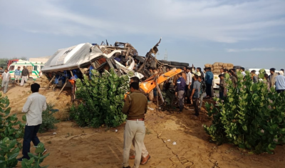 राजस्थान में दर्दनाक सड़क हादसा, बस और ट्रक की भिड़ंत में 10 की मौत, 25 घायल