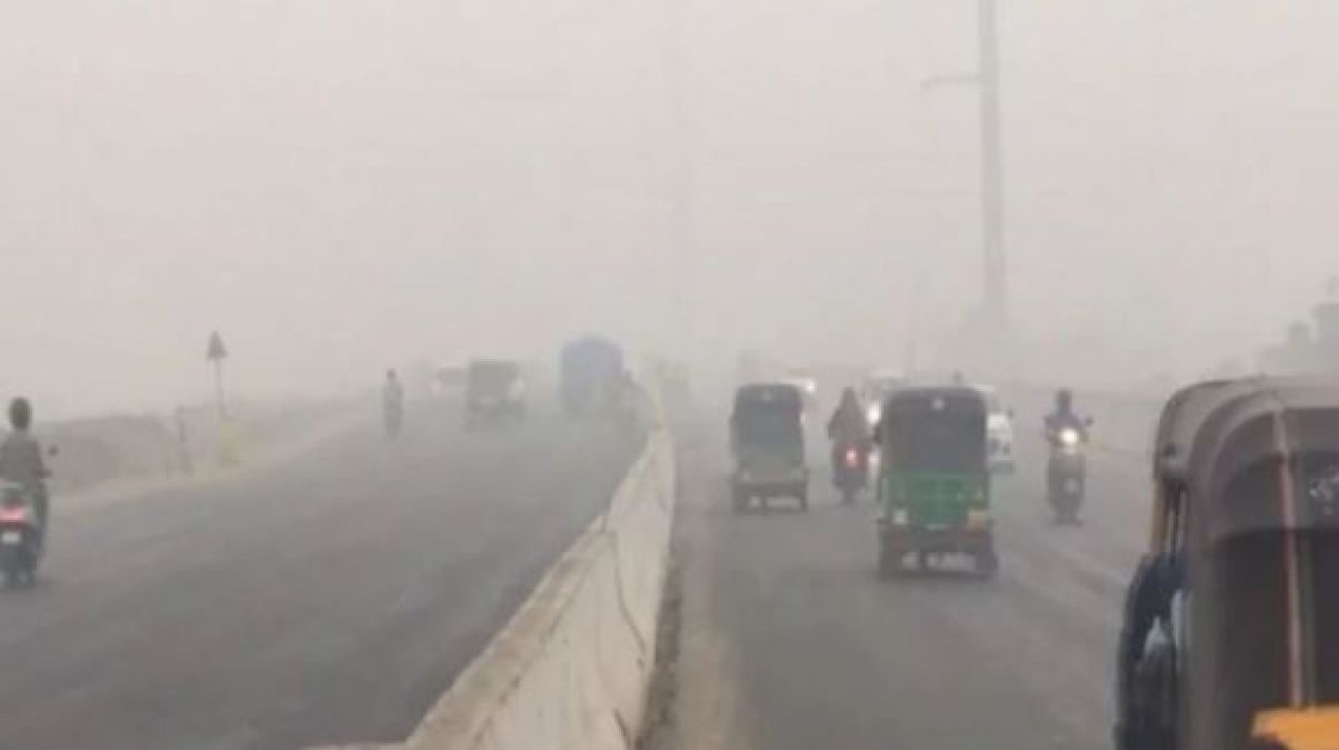 दिल्ली एनसीआर के हाल ख़राब, प्रदूषण का रूप हुआ विकराल