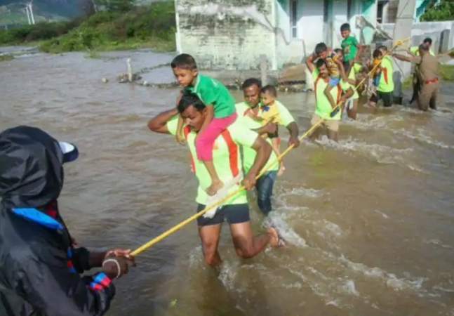 Rain wreaks havoc in Andhra Pradesh and Tamil Nadu, PM Modi in action