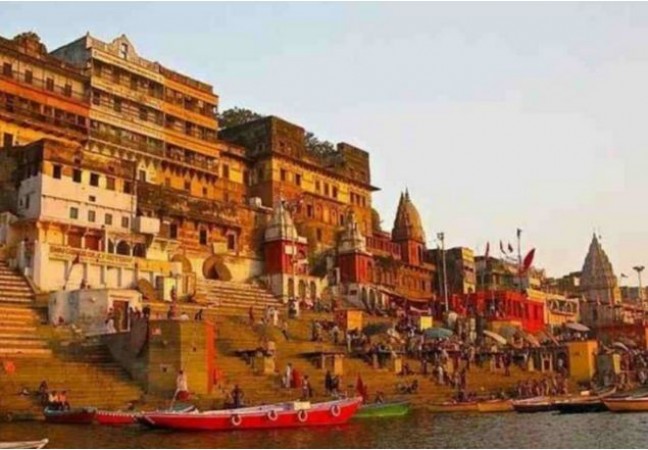 'Varanasi' is cleanest city situated on banks of Ganga