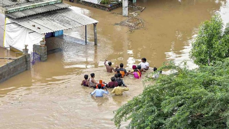 Flood havoc! Loss of connectivity with rail and road routes