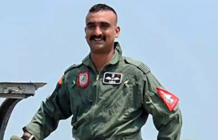 पाकिस्तान के F-16 फाइटर जेट को मार गिराने वाले 'अभिनंदन' को राष्ट्रपति ने दिया 'वीर चक्र' सम्मान