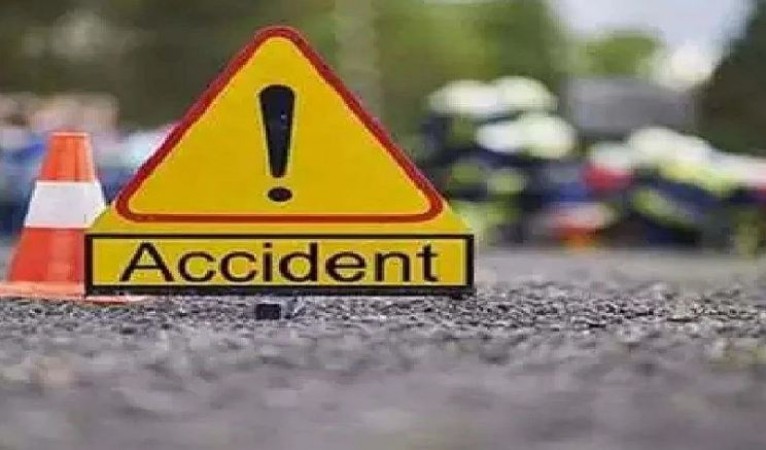 Major accident in ring road Delhi near ITO, 4 person killed