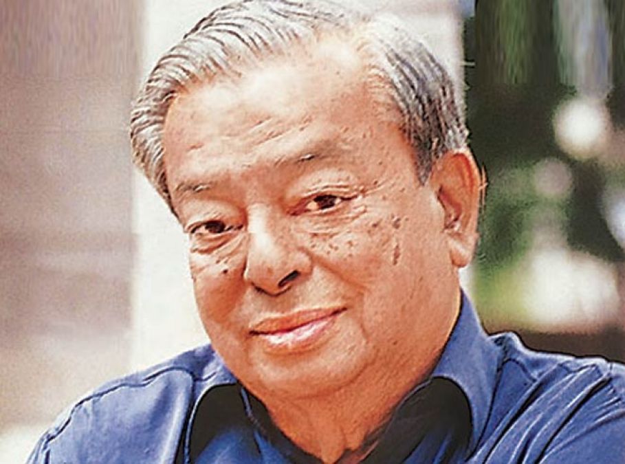 Nitin Gadkari pays tributes to Dr Verghese Kurien