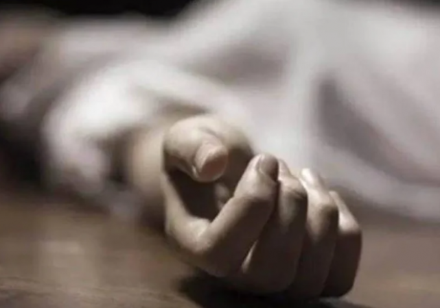 Suicide: Four of family from Nizamabad found dead in Vijayawada
