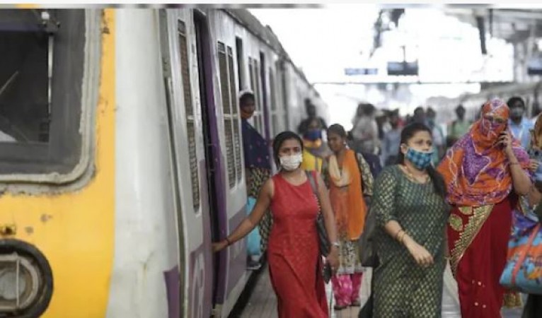 1 दिसंबर से मुंबई की इस लाइन पर भी चलेंगी एसी लोकल ट्रेन, यह है टाइमटेबल