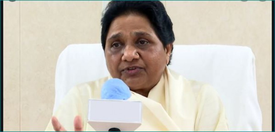 Mayawati comes in support of the farmers protesting against farm law