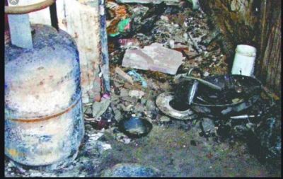 जम्मू-कश्मीर: रामबन में गैस सिलेंडर फटने से 4 की मौत, 3 गंभीर रूप से घायल
