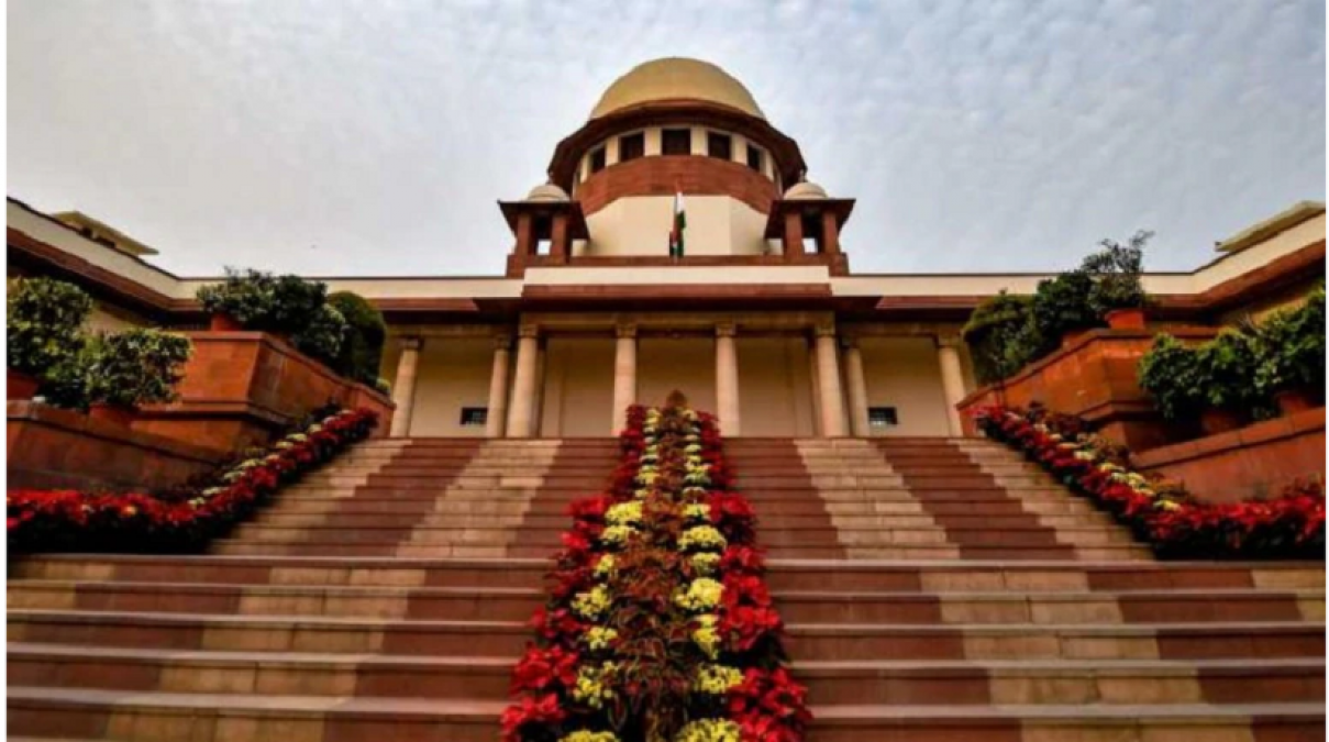 SC gives a major verdict on SC-ST Act, withdraws its old order