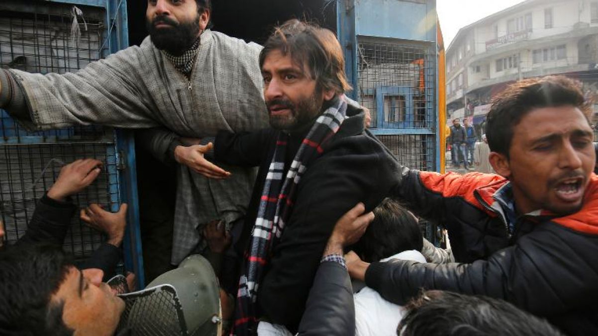Isolationist leader Yasin Malik to be present in court today, accused of killing Air Force officers
