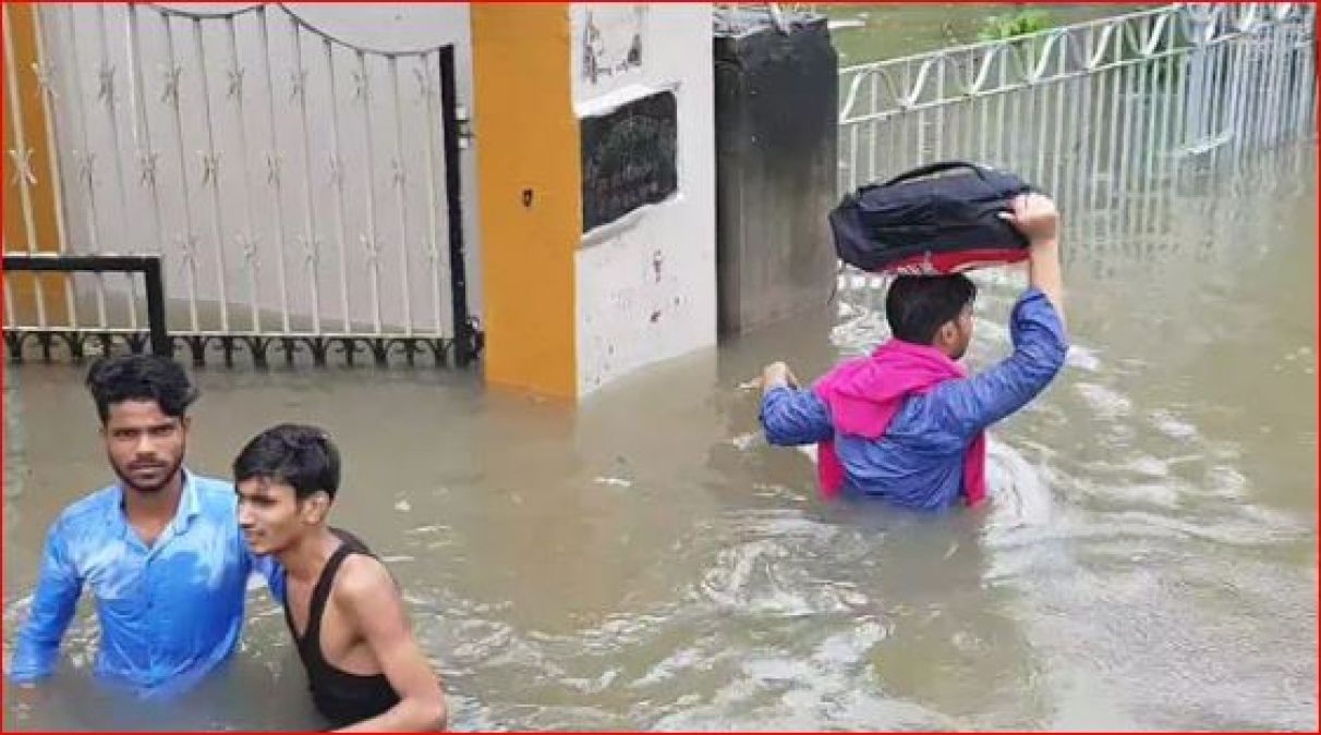 Patna: Floods in Patna, 42 people died so far