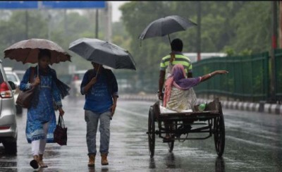Indian meteorological dept issued alert for heavy rainfall in these states