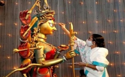 Mamata Banerjee to do Chakshu Daan of Maa Durga on 6 October, learn what's the practice on 'Mahalaya'