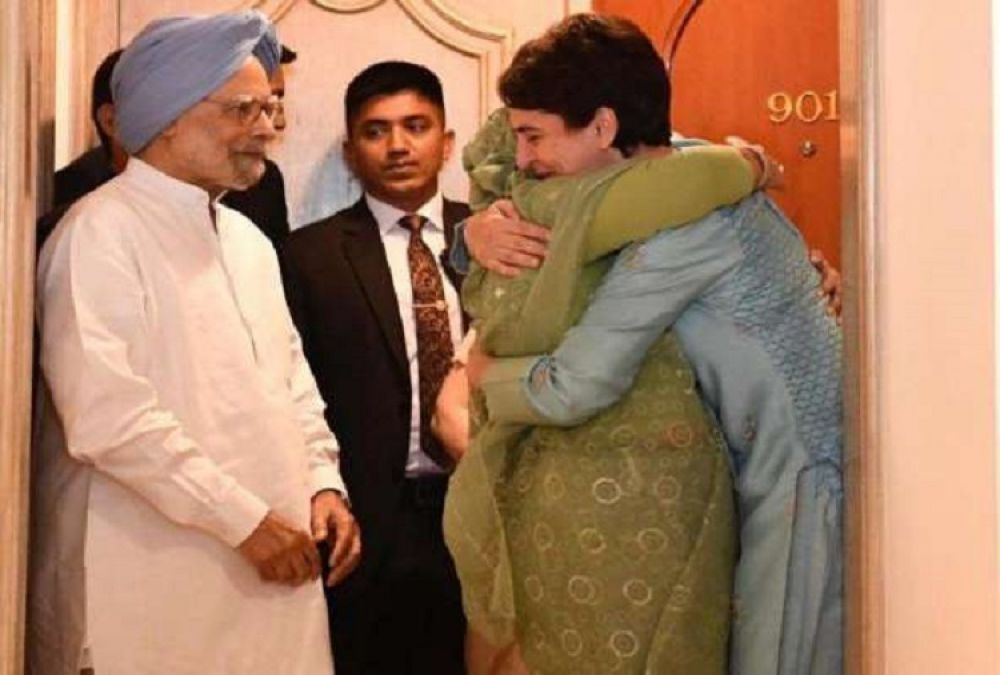 Priyanka Gandhi hugs Sheikh Hasina, says
