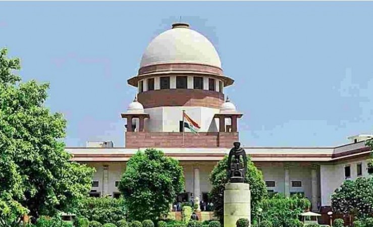 'Govt to provide free laptop-mobile facility to poor children,' SC ordered