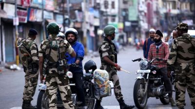 जम्मू कश्मीर: आरएसपुरा सेक्टर में पकड़ा गया पाकिस्तानी घुसपैठिया, पूछताछ कर रहे सेना