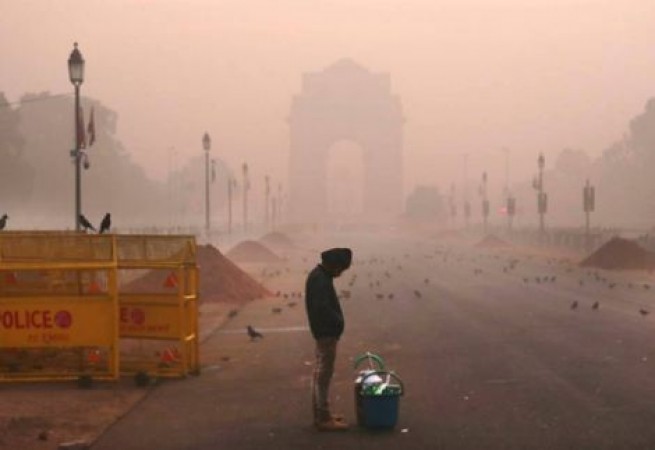 Delhi's air quality records in 'extremely serious' category