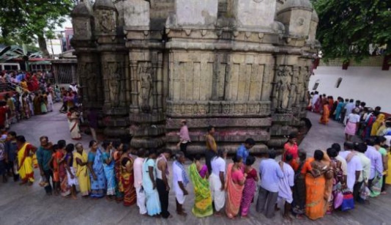 भक्तों के लिए आज से खुला माँ कामाख्या मंदिर, लॉकडाउन के समय से था बंद