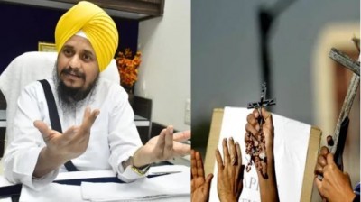 'Akal Takht' worried over growing conversion in Punjab