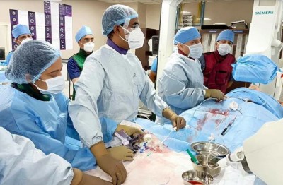 दिल्ली: 15 साल के बच्चे के दिल में बिना चीरा लगाया वॉल्व, आर्मी हॉस्पिटल में हुआ सफल इलाज
