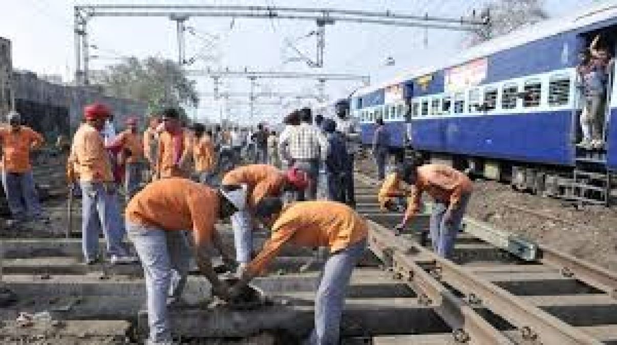 भारतीय रेलवेः तीन लाख कर्मचारियों की छंटनी करेगी रेलवे