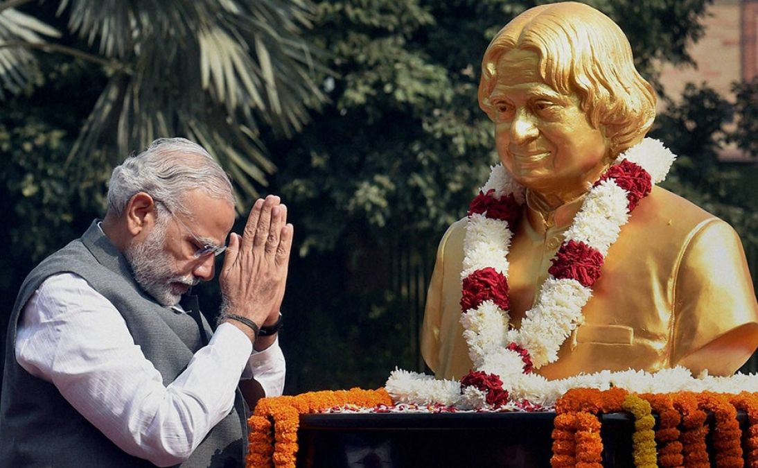 PM Modi pays tribute to former President and great scientist Abdul Kalam