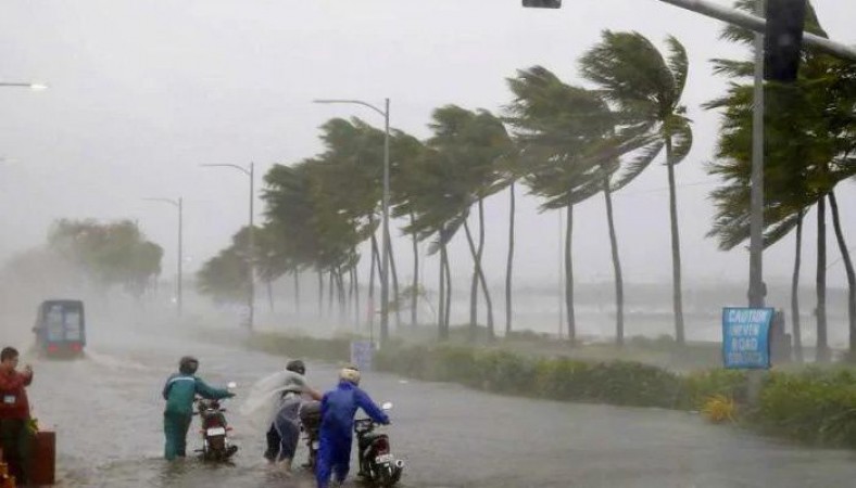 Indian Weather Department issues alert for cyclone in these four states