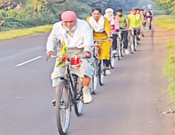 डॉ.अनिल प्रकाश जोशी पहुंचे भोपाल, मुख्यमंत्री के साथ करेंगे पौधारोपण