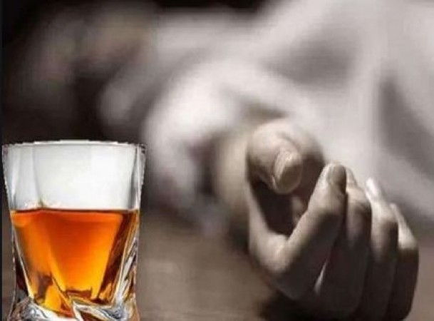 केरल में जहरीली शराब पीने से 5 लोगों की मौत, 9 अन्य अस्पताल में भर्ती