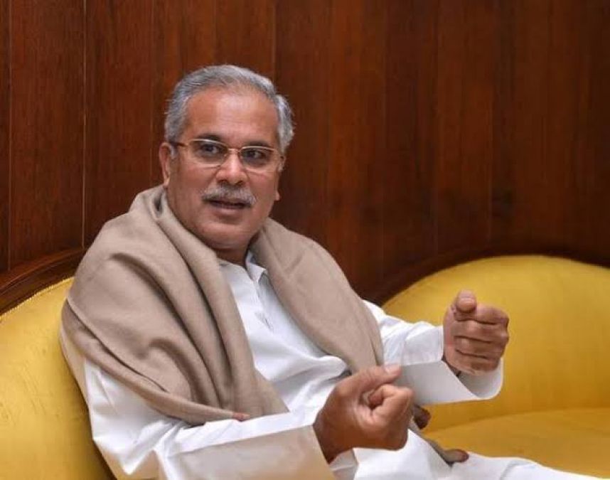 Big relief to Bhupesh Baghel, SC stays criminal trial against him in sex CD case