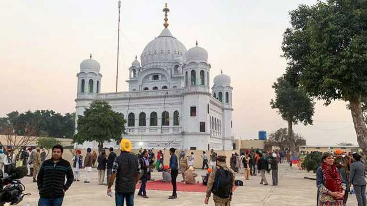 Pakistan demands a fee from devotees of Kartarpur Sahib, Congress bids 