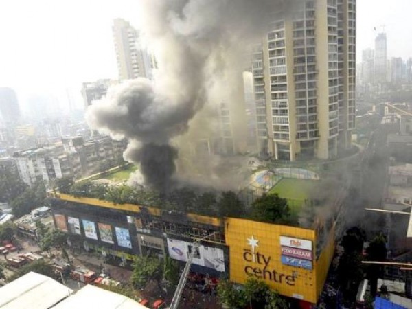 2,000 crore loss in Mumbai Mall Fire Incident