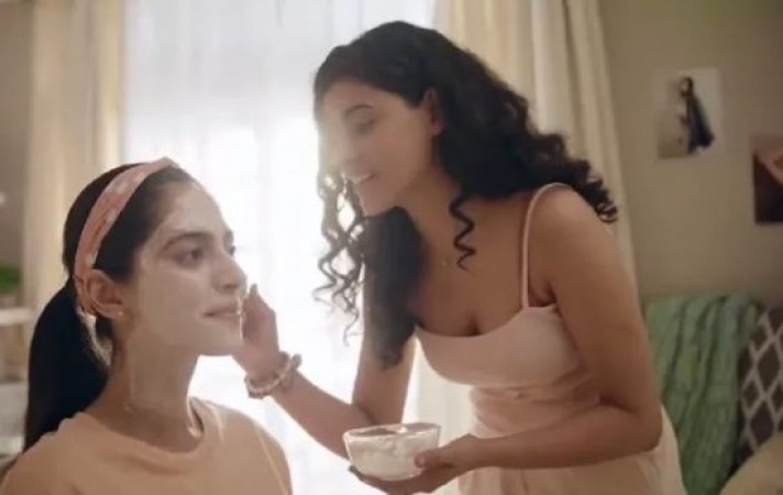 करवा चौथ के 'समलैंगिक' विज्ञापन पर डाबर ने मांगी माफ़ी, फिर भी नेटीजन्स बोले- थू है तुमपर