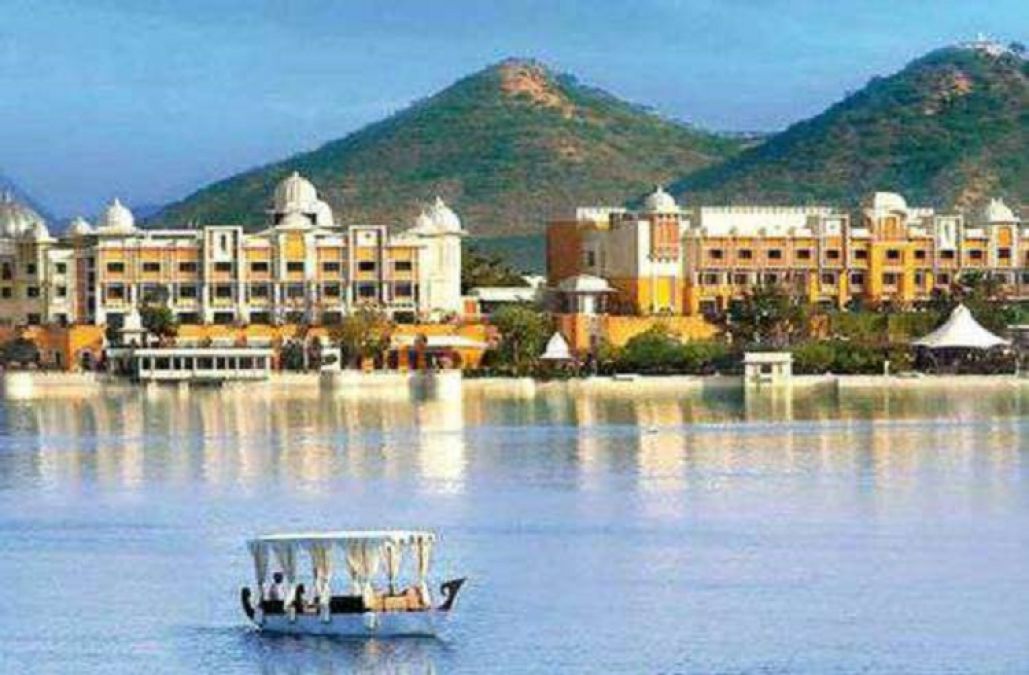 उदयपुर की सबसे खूबसूरत 5 सितारा होटल लीला का हुआ सौदा, ब्रुकफील्ड ने 2.13 अरब में खरीदा