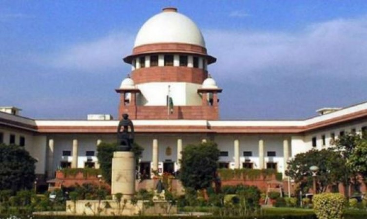Supreme Court to hear the issue of stubble burning, centre to introduce law in 4 days