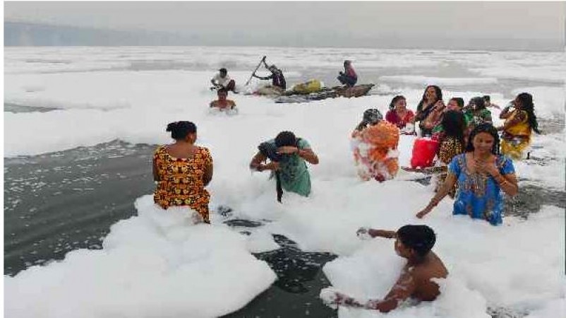 Yamuna again frothing ahead of Chhath Puja, BJP attacks AAP govt's failure