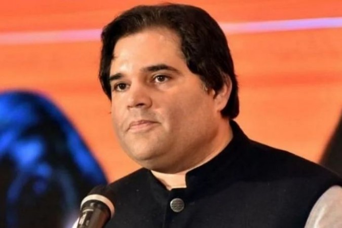 Lathi charge on father while carrying child in lap, Varun Gandhi furious