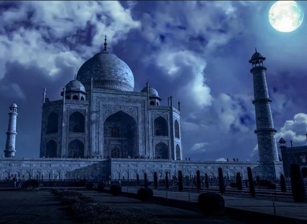 Tourists will not be able to visit Taj Mahal on this Sharad Purnima, Know reason