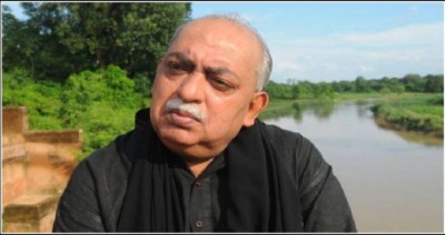 Munawar Rana gives controversial statement over France's 'terrorist attack'