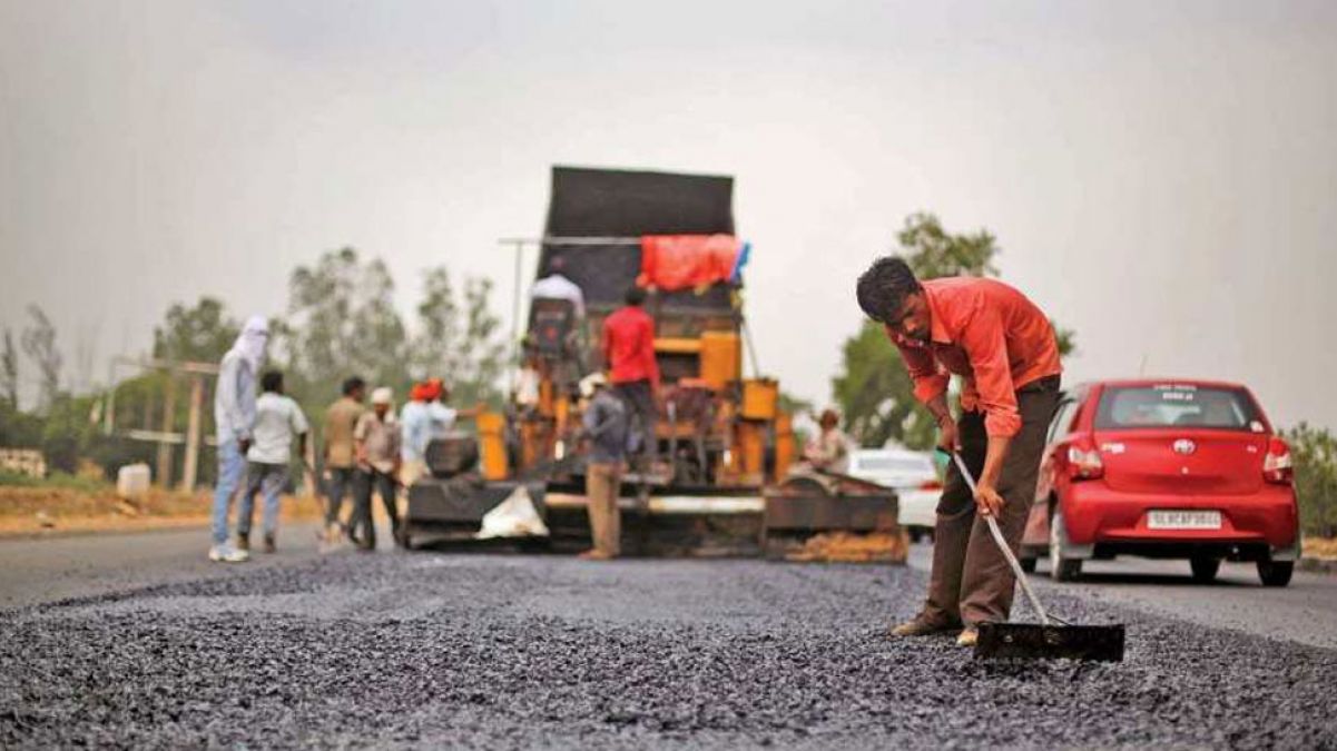 Construction work of Haridwar-Najibabad highway stalled, employees on strike