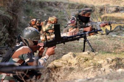 जम्मू कश्मीर: पाकिस्तान ने फिर तोड़ा सीजफायर, पूँछ सेक्टर में की गोलीबारी