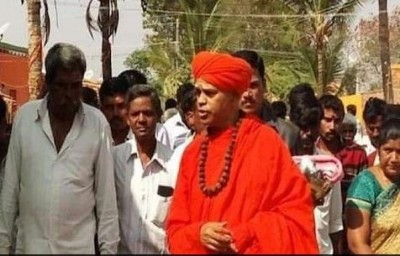 Karnataka: After chief priest Akkamahadevi Rashmi arrested in Murug Math sex scandal