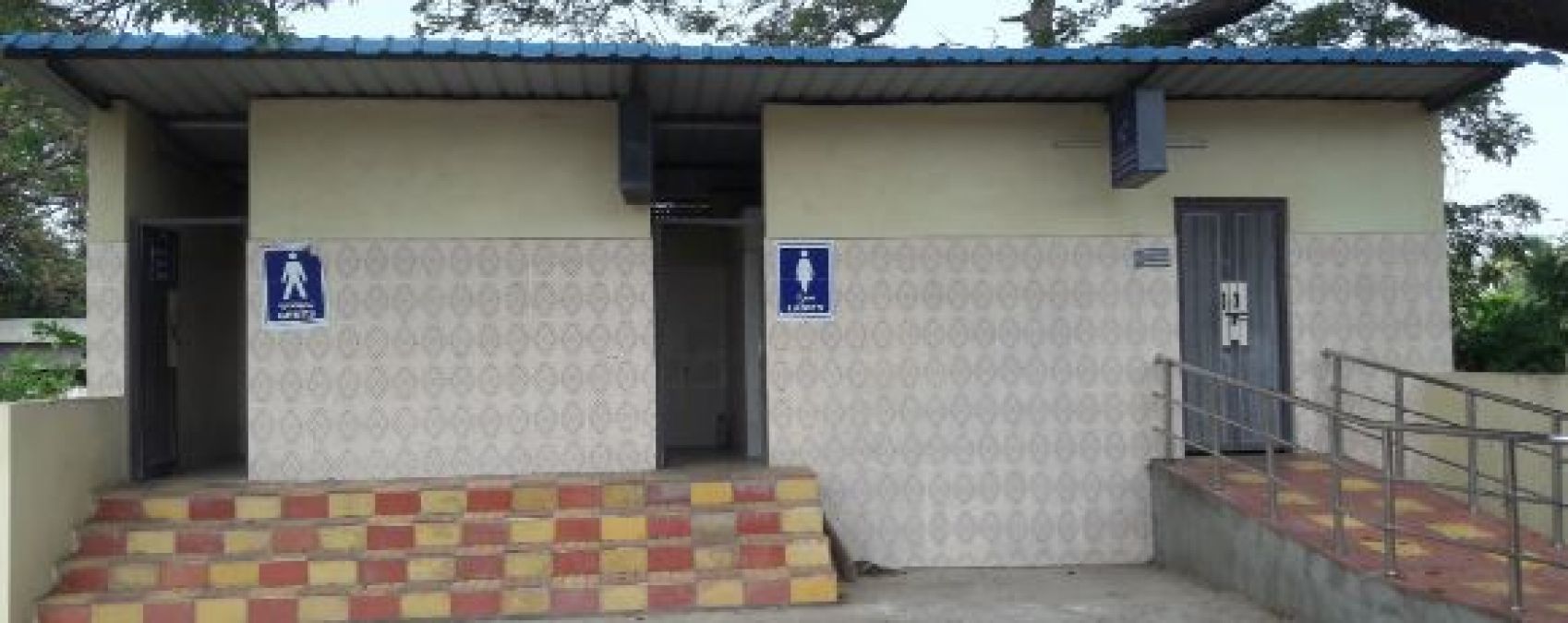 Have to pay Rs 224 with GST for urinating at the Railway station