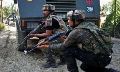 बारामुला एनकाउंटर में दो आतंकी ढेर, भारतीय सेना के मेजर घायल