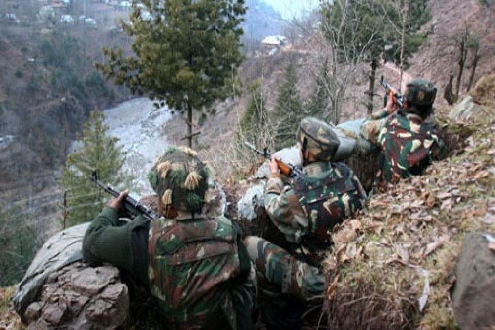 Pakistan violets ceasefire again, firing on border continues