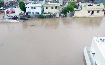 Heavy rainfall causes floods in many villages of Gujarat