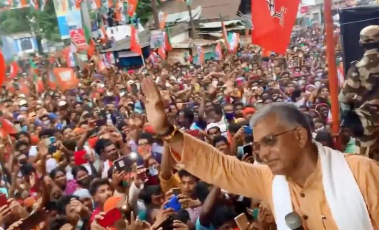 West Bengal: Dilip Ghosh claims at BJP rally 'Corona is over'