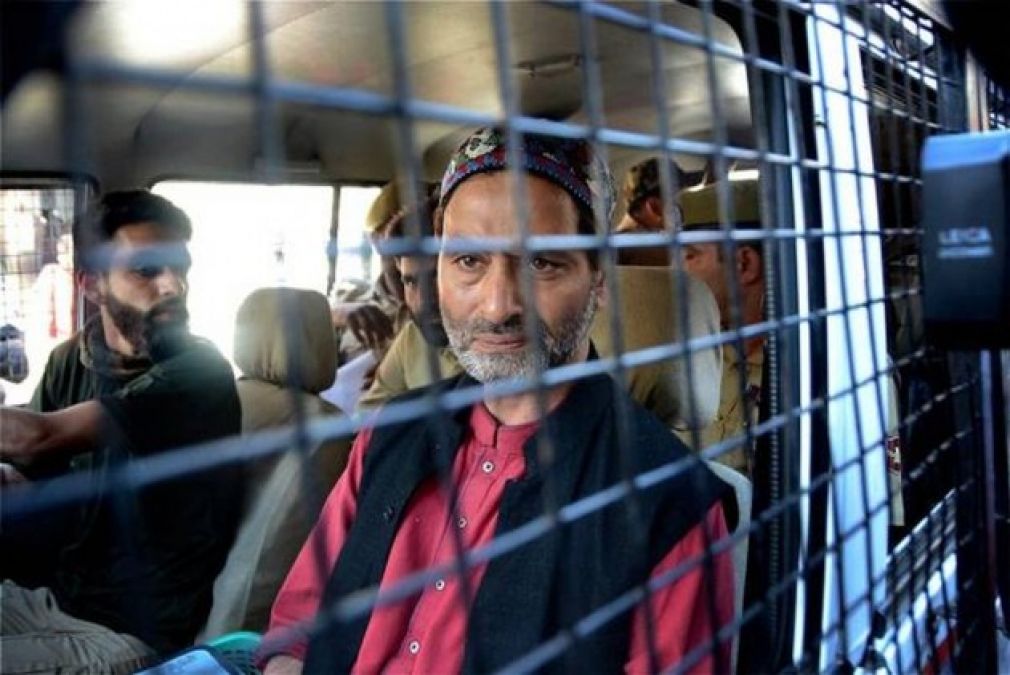 Separatist leader Yasin Malik will appear in TADA court of Jammu today, this is the case