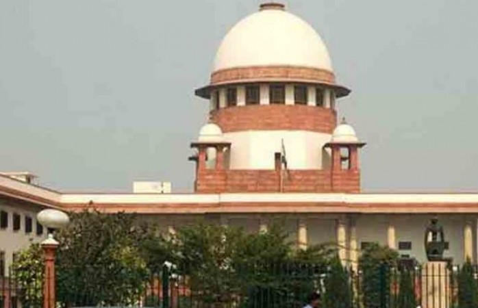 Contempt Case: Prashant Bhushan to deposited Rs1 fine in SC today